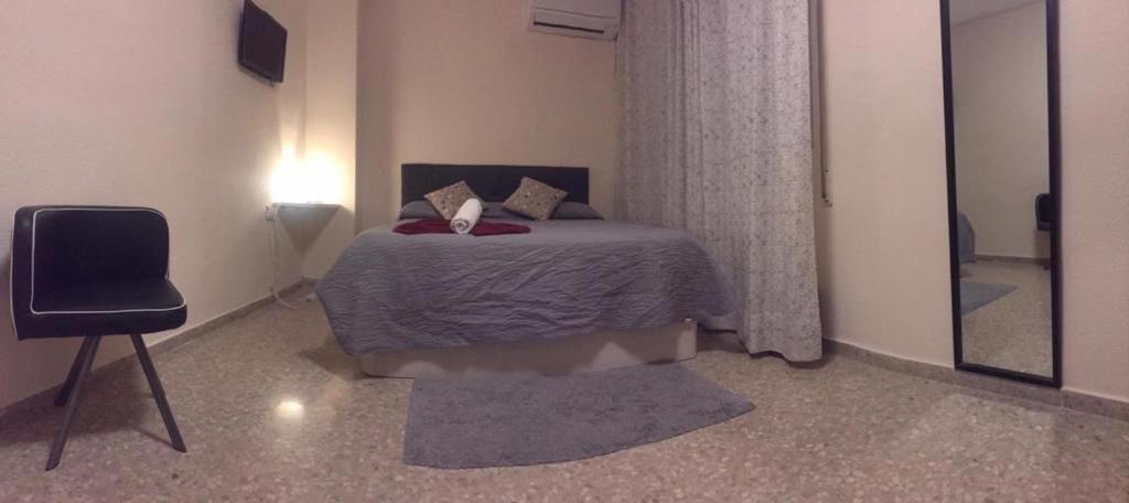 Rmn Tourist Home 3H Valencia Bagian luar foto