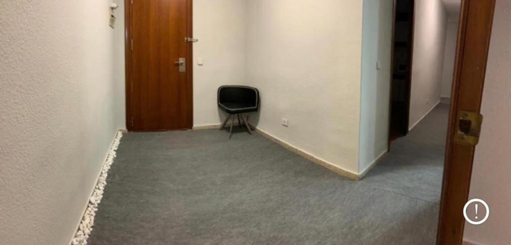 Rmn Tourist Home 3H Valencia Bagian luar foto